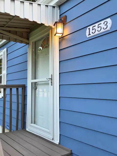 Exterior - 1553 S Pickwick Ave, Springfield, MO 65804 photo 22 of 23
