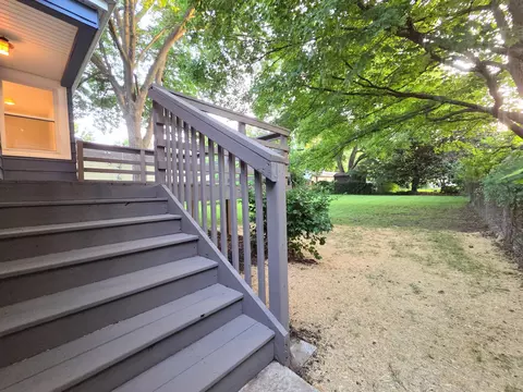 Exterior - 1553 S Pickwick Ave, Springfield, MO 65804 photo 17 of 23