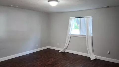 Other - 129 W Cline St, Aurora, MO 65605 photo 7 of 10