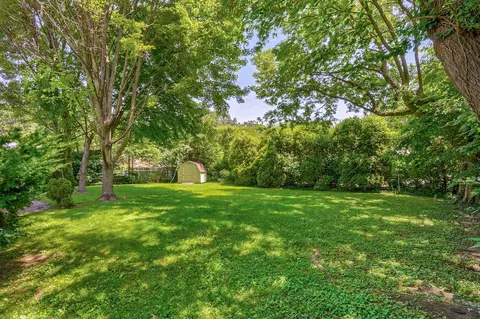 Exterior - 1626 S St Charles Ave, Springfield, MO 65804 photo 8 of 12