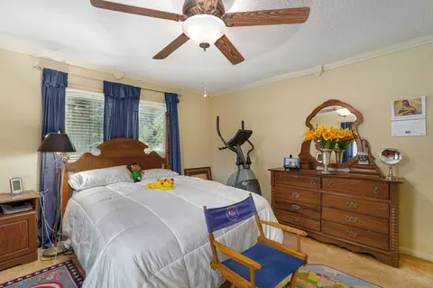 Bedroom - 1626 S St Charles Ave, Springfield, MO 65804 photo 2 of 2