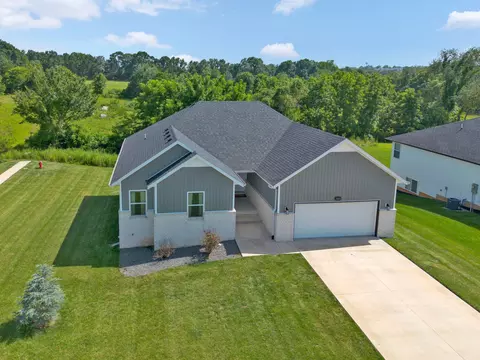 564 Delaware Ct, Rogersville, MO 65742