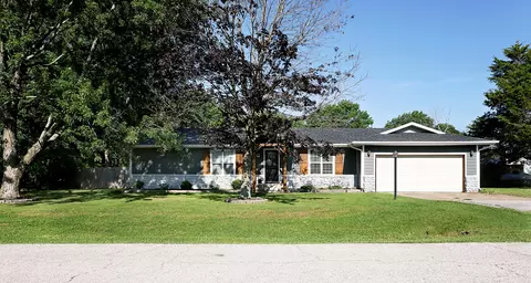 Exterior - 249 Pine Ridge St, Marshfield, MO 65706 photo 5 of 5