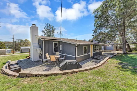Exterior - 61 Rolla Hill Rd, Galena, MO 65656 photo 11 of 14