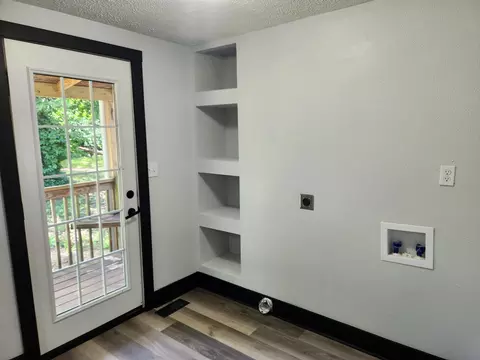 Other - 524 W Jackson St, Marshfield, MO 65706 photo 3 of 9