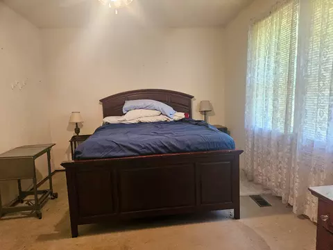 Bedroom - 8737 Sapper St, Winona, MO 65588 photo 4 of 7