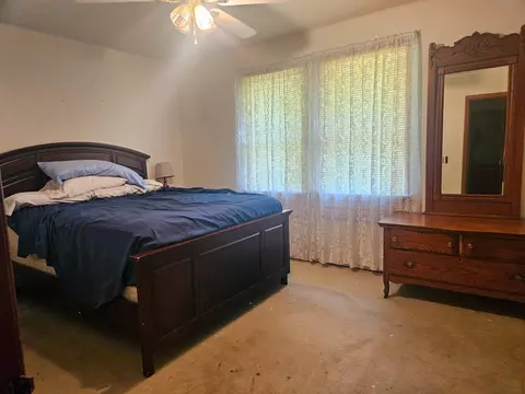 Bedroom - 8737 Sapper St, Winona, MO 65588 photo 3 of 7