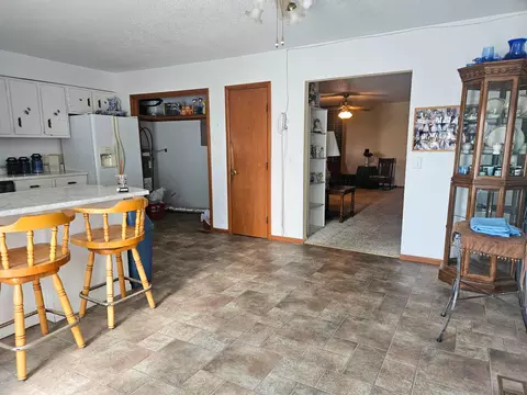 Kitchen - 8737 Sapper St, Winona, MO 65588 photo 4 of 5