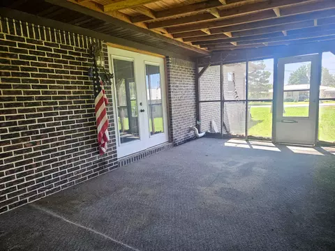 Exterior - 8737 Sapper St, Winona, MO 65588 photo 7 of 19