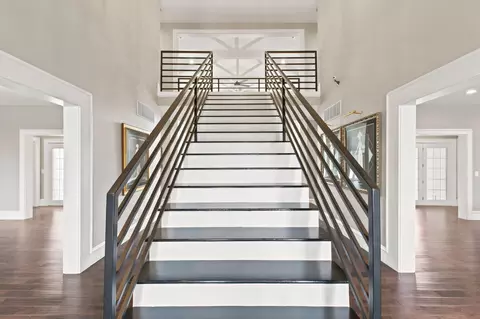 Entry Way - 1132 N Farm Road 185, Springfield, MO 65802 photo 2 of 2