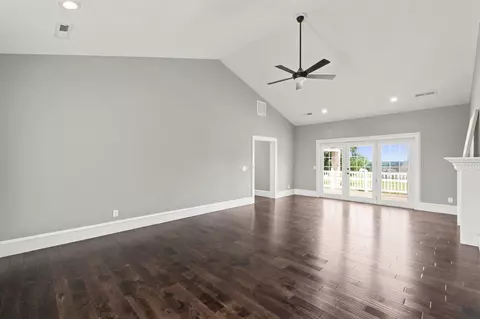 Living - 1132 N Farm Road 185, Springfield, MO 65802 photo 8 of 8