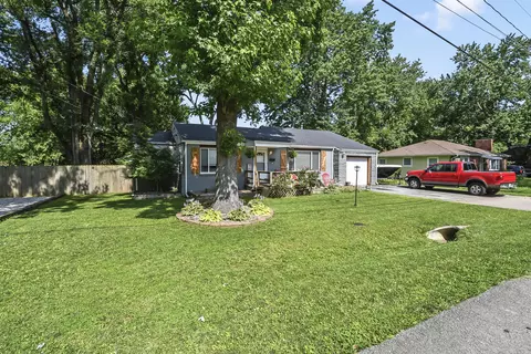 2233 S Roanoke Ave, Springfield, MO 65807 photo 3