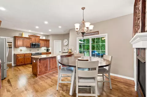 Dining - 1005 Denali Dr, Nixa, MO 65714 photo 4 of 5