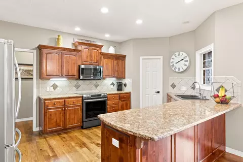 Kitchen - 1005 Denali Dr, Nixa, MO 65714 photo 1 of 6