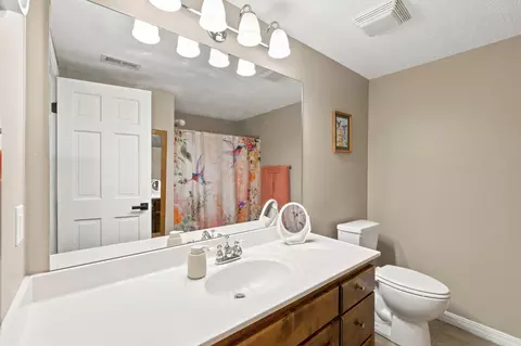 Bath - 1005 Denali Dr, Nixa, MO 65714 photo 6 of 6