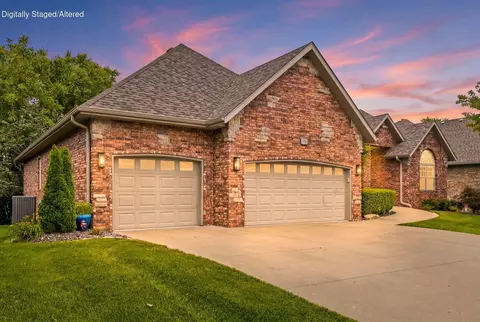 Exterior - 1005 Denali Dr, Nixa, MO 65714 photo 2 of 16