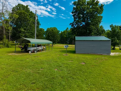 Exterior - 19716 St Hwy N, Squires, MO 65755 photo 4 of 19