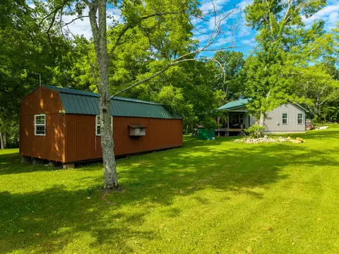 Exterior - 19716 St Hwy N, Squires, MO 65755 photo 3 of 19