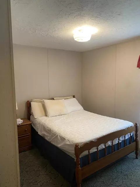 Bedroom - 3365 County Road 153, Gainesville, MO 65655 photo 2 of 3