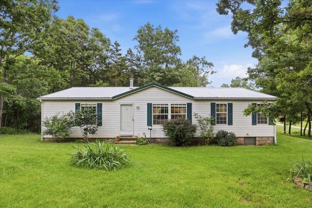 28097 Homestead Ln, Urbana, MO 65767