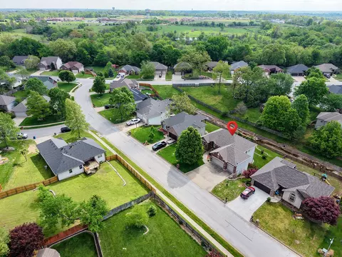 View/Area - 912 E Welch St, Nixa, MO 65714 photo 2 of 3
