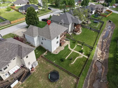 View/Area - 912 E Welch St, Nixa, MO 65714 photo 3 of 3