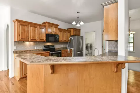 Kitchen - 912 E Welch St, Nixa, MO 65714 photo 1 of 7
