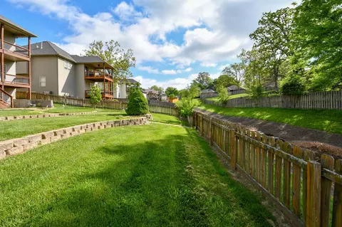 Exterior - 912 E Welch St, Nixa, MO 65714 photo 11 of 13