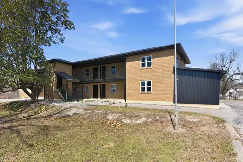 301 W Mount Vernon Blvd, Mount Vernon, MO 65712 photo 3