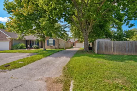3977 W Beechwood St, Springfield, MO 65807 photo 28