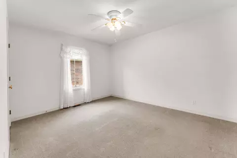 Bedroom - 3755 W Eaglecrest St, Battlefield, MO 65619 photo 5 of 5