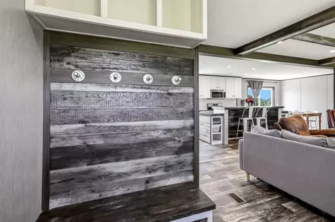 Entry Way - 6060 State Highway M, Clever, MO 65631 photo 2 of 2