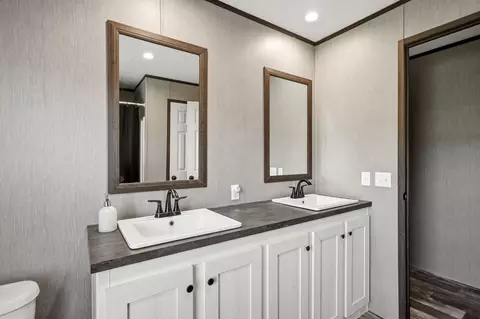 Bath - 6060 State Highway M, Clever, MO 65631 photo 6 of 7