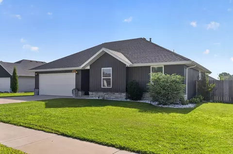 446 Hudson Ave, Republic, MO 65738 photo 3