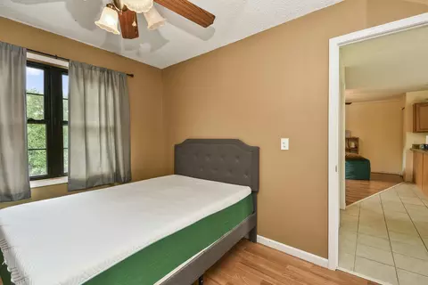 Bedroom - 87 Fox Run Ln, Cape Fair, MO 65624 photo 11 of 13
