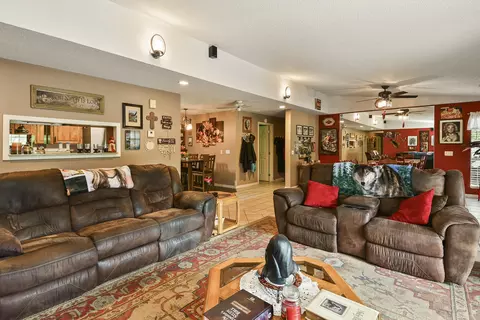 Living - 87 Fox Run Ln, Cape Fair, MO 65624 photo 4 of 5