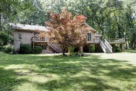 Exterior - 754 S Pearson Dr, Springfield, MO 65809 photo 11 of 14