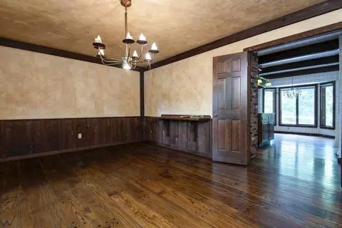 Dining - 754 S Pearson Dr, Springfield, MO 65809 photo 1 of 1