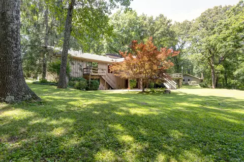 Exterior - 754 S Pearson Dr, Springfield, MO 65809 photo 5 of 14