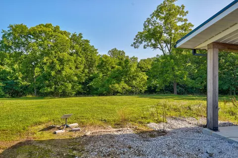 Exterior - 4375 Ab Rd, Seymour, MO 65746 photo 8 of 9