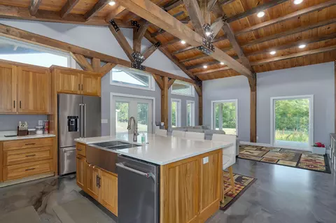 Kitchen - 4375 Ab Rd, Seymour, MO 65746 photo 1 of 4