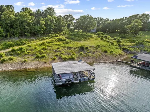 1054 Kalijah Rd, Protem, MO 65733 photo 3