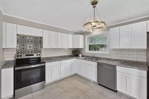 Kitchen - 2036 N Johnston Ave, Springfield, MO 65803 photo 1 of 3