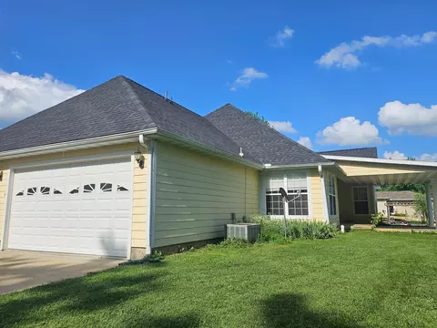 Exterior - 1409 Hockman St, Mountain View, MO 65548 photo 6 of 8