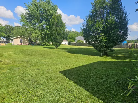 Exterior - 1409 Hockman St, Mountain View, MO 65548 photo 8 of 8