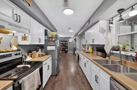 Kitchen - 207 E Berkeley St, Springfield, MO 65807 photo 3 of 3