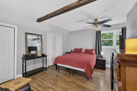 Bedroom - 207 E Berkeley St, Springfield, MO 65807 photo 1 of 3