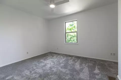 Bedroom - 1293 Hillcrest Pl #A&B, Branson, MO 65616 photo 3 of 4