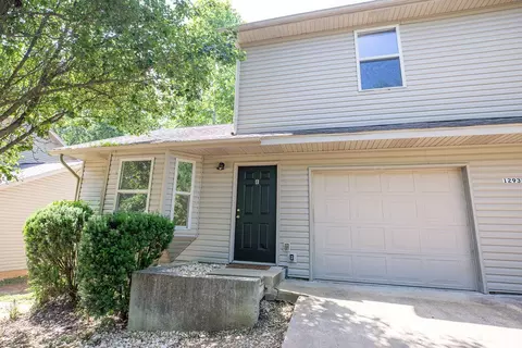 Exterior - 1293 Hillcrest Pl #A&B, Branson, MO 65616 photo 2 of 5