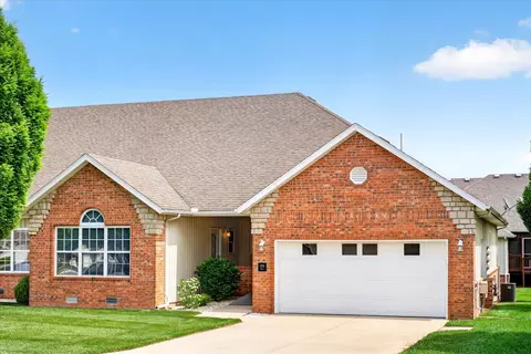1376 N Sandy Creek Cir UNIT 4, Nixa, MO 65714